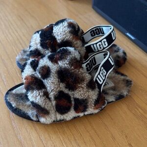 UGG Kids' Fluffy Animal Print Slippers